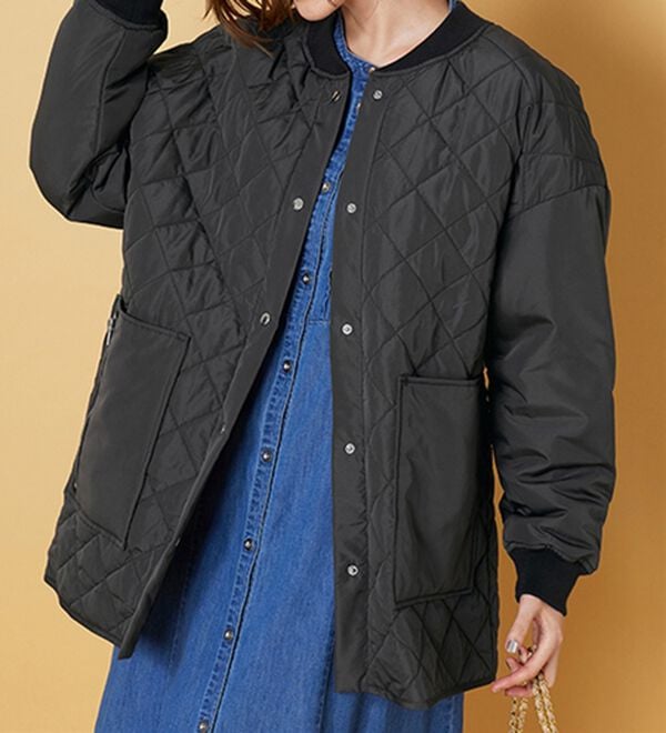 BELLUNA（ベルーナ）の「軽い着心地！ビッグポケット付キルトコート（ハーフコート）」｜詳細画像