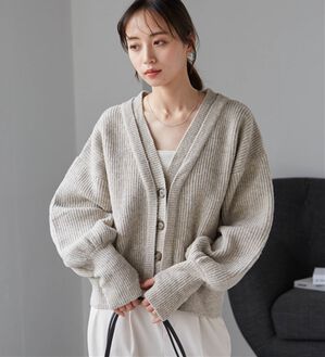 RANAN（ラナン）の「フロントレイヤードＶカーディガン（ニットカーディガン）」｜ベージュ