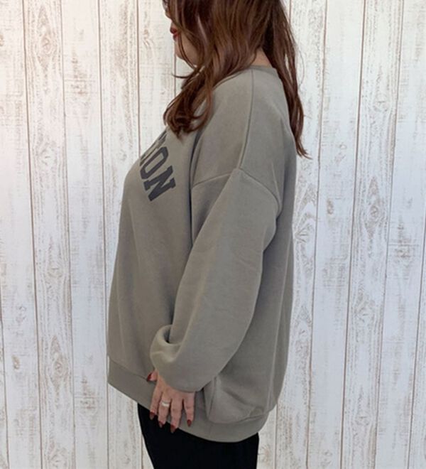 A HAPPY MARILYN（アハッピーマリリン）の「【Ｌ～８Ｌ】【ハピぽか裏起毛】２デザインから選べるロゴトレーナー 毛玉になりにくい（トレーナー・スウェット）」｜詳細画像