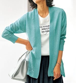 BELLUNA（ベルーナ）の「幾何柄デザイン杢調トッパーカーディガン（ニットカーディガン）」｜セージ