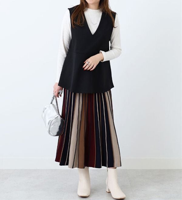 BELLUNA（ベルーナ）の「ペプラム切替ベストアンサンブル（アンサンブル）」｜詳細画像