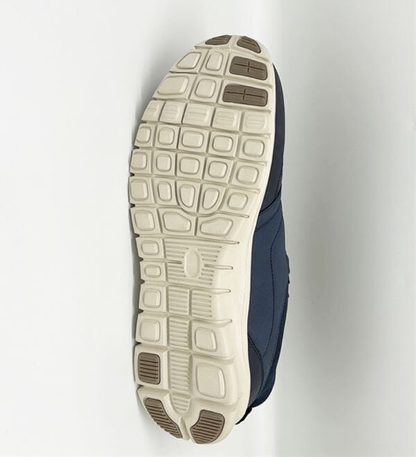 「＜Ｂｅ　ＣＨＡＮＣＥ＞快適中敷のスポッとウォーキング（メンズスニーカー）」｜詳細画像