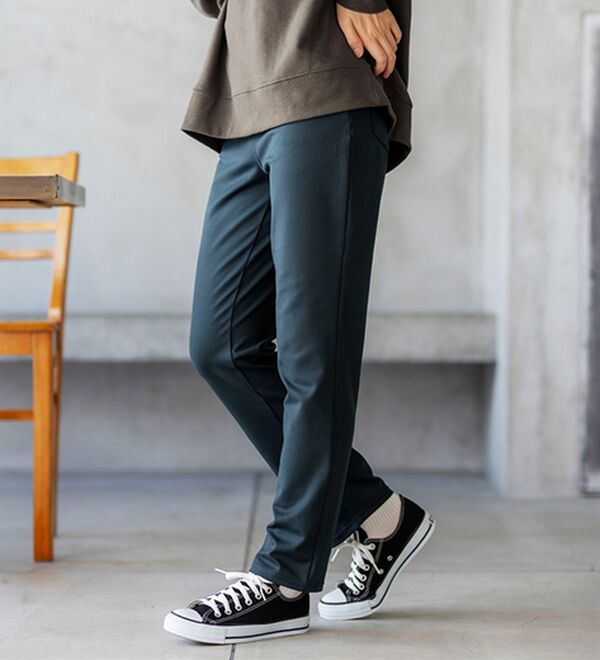 BELLUNA（ベルーナ）の「新触感！マシュマロみたいななめらかストレッチパンツ（フルレングスパンツ）」｜詳細画像