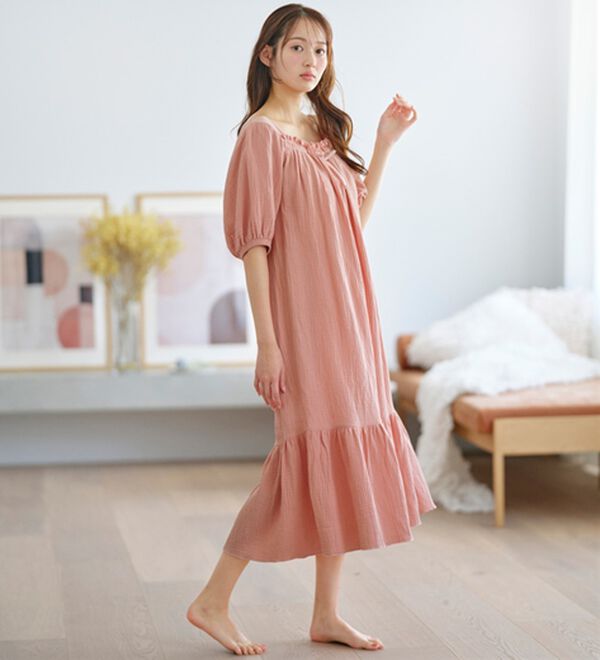 YU'NOW（ユナウ）の「【カップ付】Ｗガーゼの湯上りワンピース（パジャマ・ルームウェア）」｜詳細画像