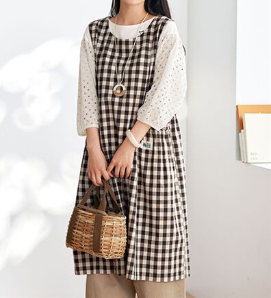 BELLUNA（ベルーナ）の「＜ｍｏｚ＞コットンリネンジャンパースカート（ジャンパースカート）」