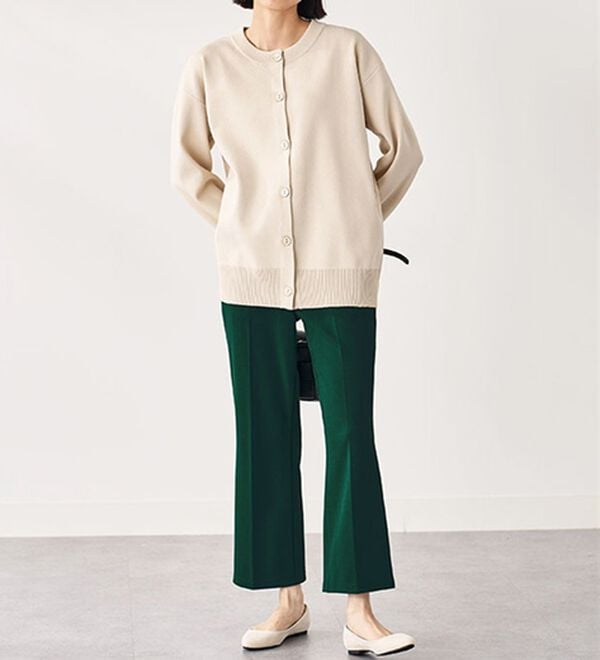 BELLUNA（ベルーナ）の「ジョーゼット素材フレアーパンツ（フルレングスパンツ）」｜詳細画像