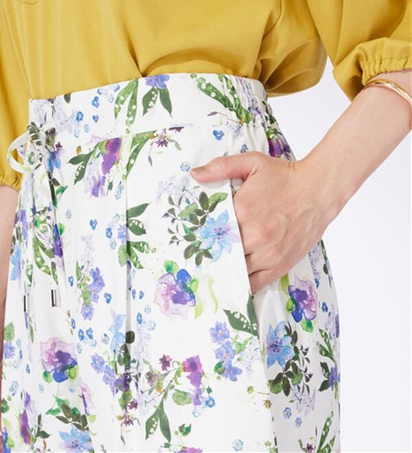 BELLUNA（ベルーナ）の「〈日比谷花壇〉ドロスト使いワイドパンツ（その他パンツ）」｜詳細画像