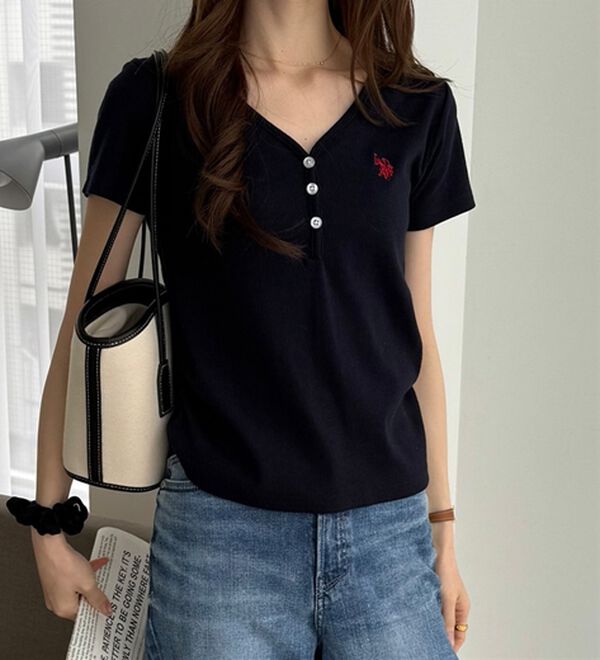 GeeRA（ジーラ）の「【ＵＳ．ＰＯＬＯ．ＡＳＳＮ】接触冷感Vネックヘンリーリブカットソー（カットソー）」｜詳細画像