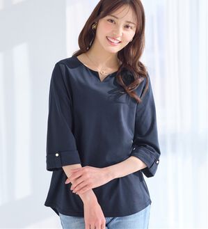 alotta（アロッタ）の「７分袖金ボタンデザイントップス（カットソー）」｜ネイビー