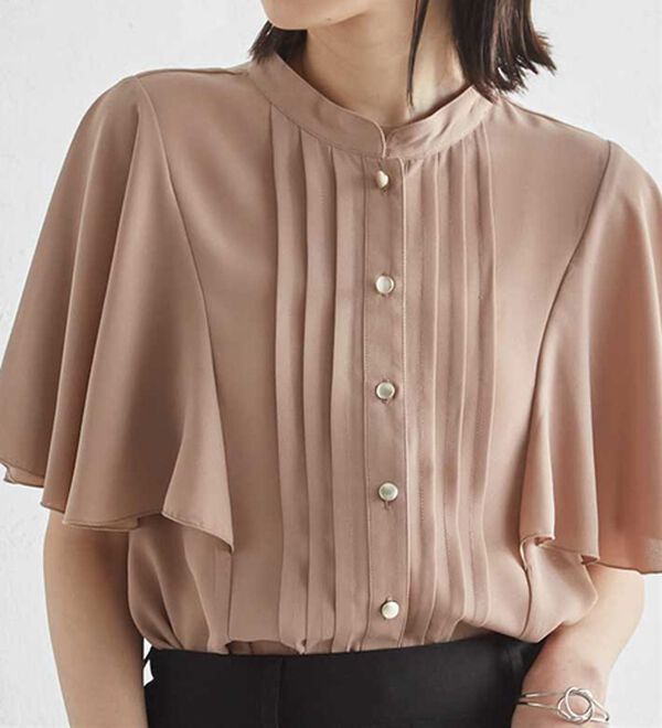 RANAN（ラナン）の「【新色追加】ひんやり！ピンタックフレアー袖ブラウス（ブラウス）」｜モカ