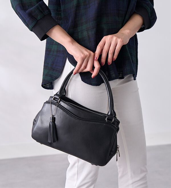 BELLUNA（ベルーナ）の「羊革フォーマル手提げ（ハンドバッグ）」｜詳細画像