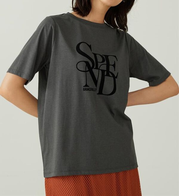 BELLUNA（ベルーナ）の「フロッキープリントロゴプルオーバー（カットソー）」｜詳細画像