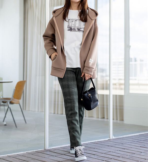 BELLUNA（ベルーナ）の「【あったか仕様♪】すっきり見え！裏ファーパンツ（フルレングスパンツ）」｜詳細画像