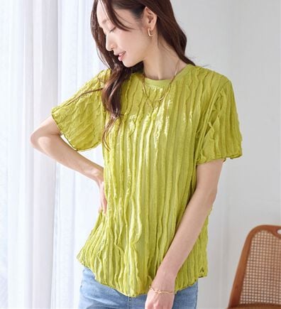 Viola e Viola（ヴィオラ エ ヴィオラ）の「フリルシアー素材ゆるトップス（ブラウス）」