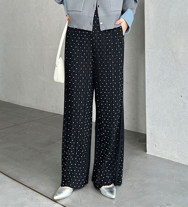 GeeRA（ジーラ）の「セルフカットセミワイドプリーツパンツ（フルレングスパンツ）」｜詳細画像