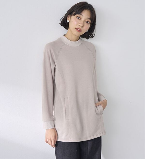 BELLUNA（ベルーナ）の「綿入り素材ラグランデザインポケットトレーナー（トレーナー・スウェット）」｜詳細画像