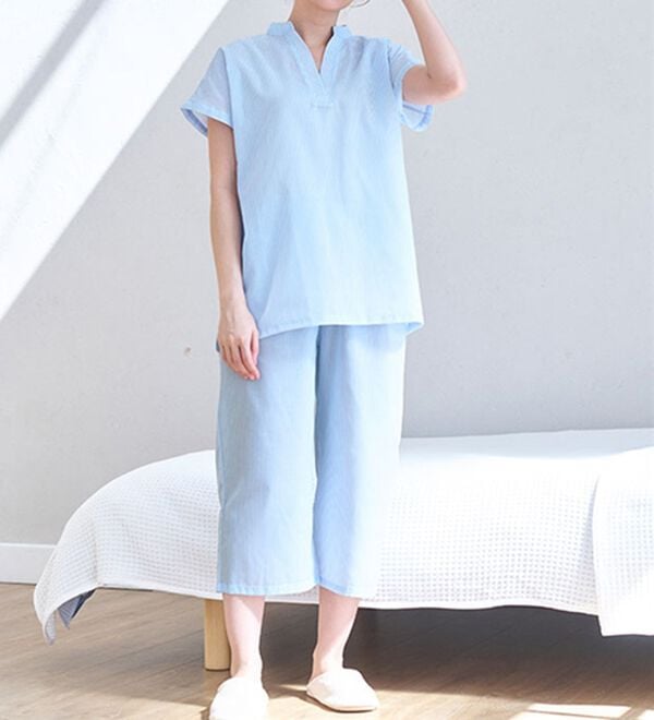 LAVIENNE（ラヴィエンヌ）の「ゆるっとラクちん！涼やかパジャマ（パジャマ・ルームウェア）」｜ブルーストライプ