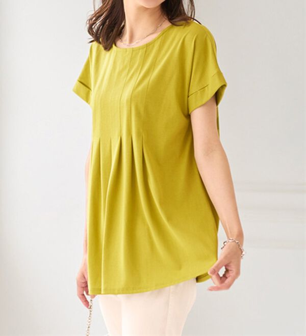 BELLUNA（ベルーナ）の「汗ジミ対策！タックデザインチュニック（チュニック）」｜詳細画像