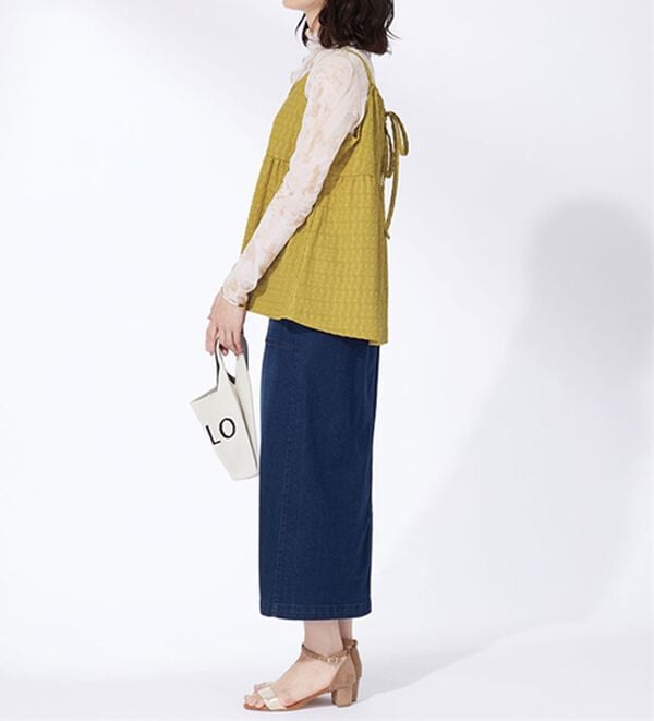 BELLUNA（ベルーナ）の「ジャカード素材バックリボンビスチェ（タンクトップ・キャミソール）」｜詳細画像