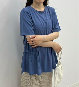 BELLUNA（ベルーナ）の「ひんやり！サイドギャザー使いチュニック（チュニック）」｜ブルー