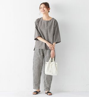 Viola e Viola（ヴィオラ エ ヴィオラ）の「麻調ゆるシルエット７分袖ブラウス（ブラウス）」｜スミクロ