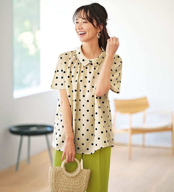 BELLUNA（ベルーナ）の「ちび衿デザイン大人顔ドットブラウス（ブラウス）」｜アイボリー系