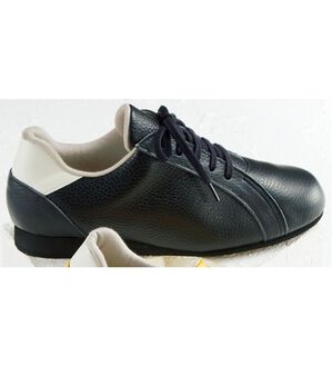 BELLUNA（ベルーナ）の「柔らか～！イタリアンレザー快適スニーカー（スニーカー）」｜黒