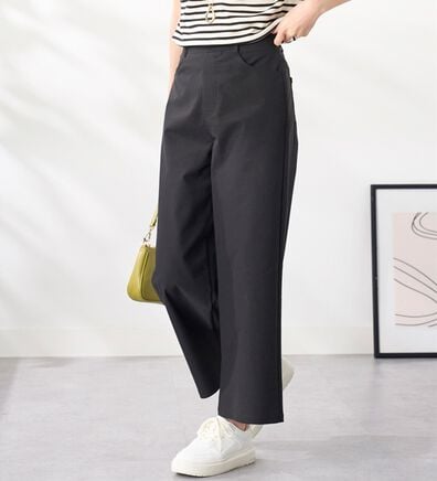 BELLUNA（ベルーナ）の「サラリ裏メッシュ！美脚ストレッチワイドパンツ（ワイドパンツ・ガウチョ）」