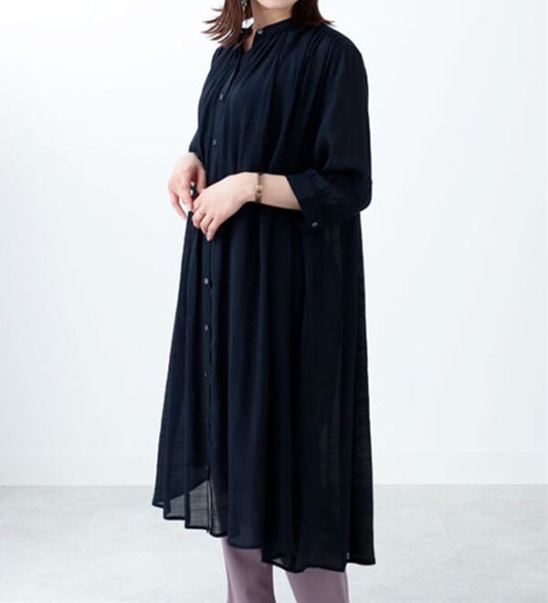 BELLUNA（ベルーナ）の「スラブ素材ギャザーデザインワンピース（チュニック）」｜ネイビー