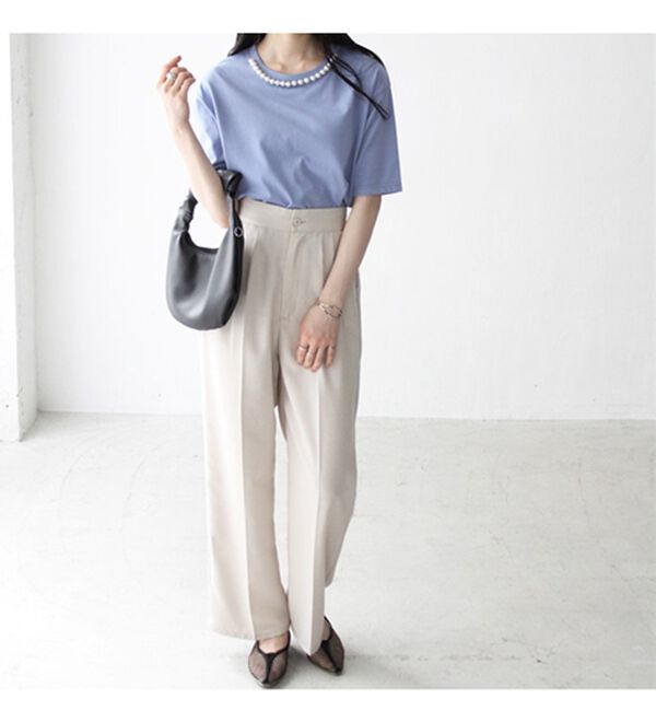 GeeRA（ジーラ）の「コットン天竺パール付デザイントップス（Tシャツ）」｜詳細画像