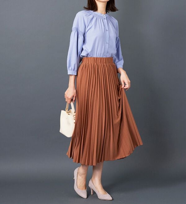 BELLUNA（ベルーナ）の「ビンテージ素材シャーリング使いブラウス（チュニック）」｜詳細画像