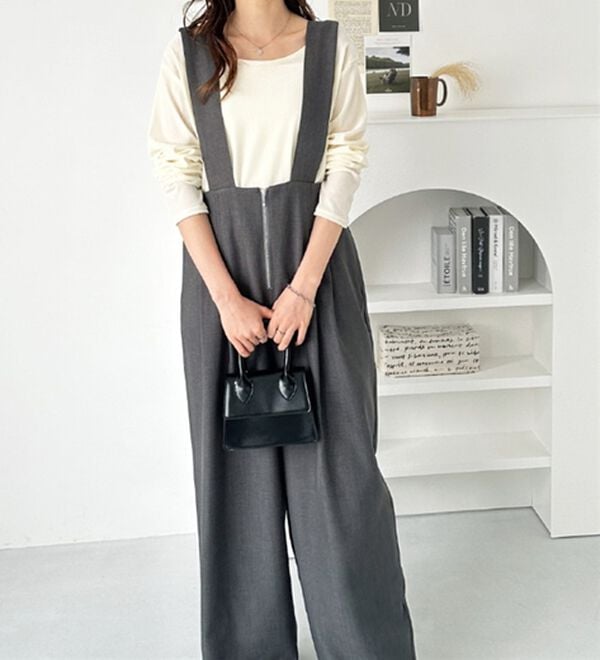 GeeRA（ジーラ）の「フロントジップハイウエストサロペット（オールインワン）」｜詳細画像