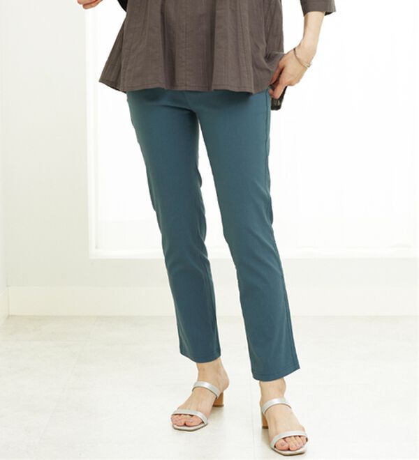 BELLUNA（ベルーナ）の「美脚ストレッチ麻入りアンクルパンツ（クロップドパンツ）」｜詳細画像