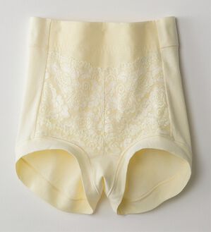 LAVIENNE（ラヴィエンヌ）の「お腹もち上げショーツガードル　単品（ショーツ）」｜クリーム