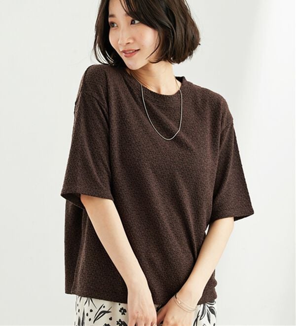 BELLUNA（ベルーナ）の「ジャカード素材プルオーバー（カットソー）」｜詳細画像