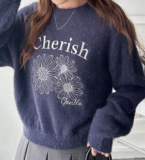 GeeRA（ジーラ）の「フラワー刺繍シャギーニット（ニット・セーター）」｜ネイビー