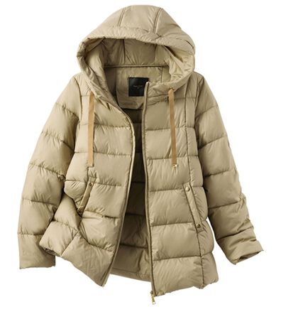 BELLUNA（ベルーナ）の「【ＦｕｗａｉｒＬｉｇｈｔ】フードデザイン軽量ダウンジャケット（ダウンコート・ジャケット・ベスト）」