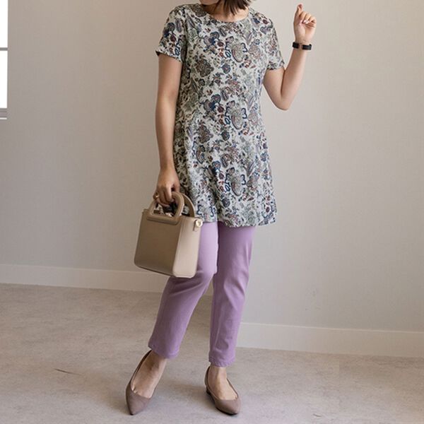 BELLUNA（ベルーナ）の「【動画】フレアーシルエットプリントチュニック（チュニック）」｜詳細画像