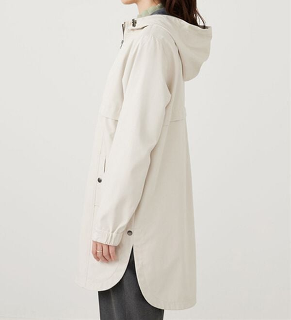 BELLUNA（ベルーナ）の「はっ水加工ボンディング素材ロング丈パーカー（ハーフコート）」｜詳細画像