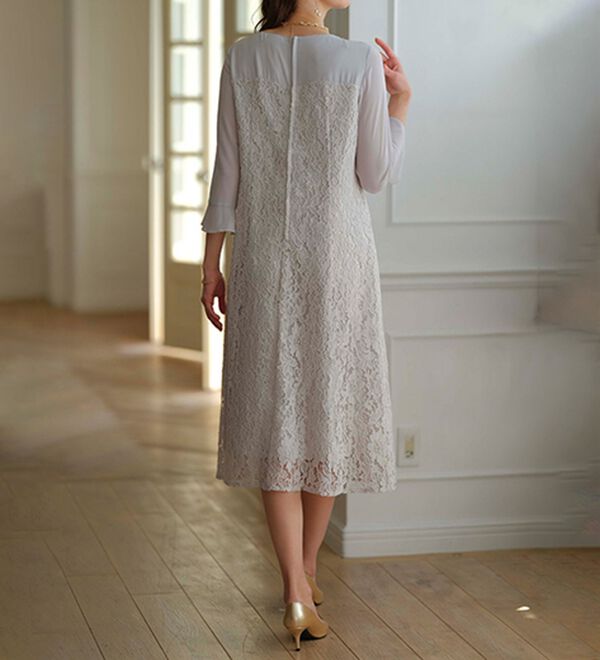 BELLUNA（ベルーナ）の「シャンタン素材ノーカラージャケットレースワンピースアンサンブル（ワンピースセットスーツ）」｜詳細画像