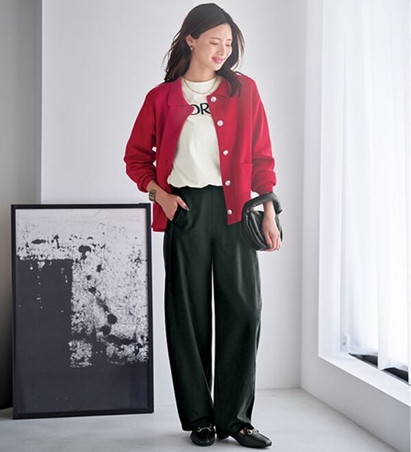 BELLUNA（ベルーナ）の「綿１００％素材フロッキーロゴ長袖Ｔシャツ（Tシャツ）」｜詳細画像