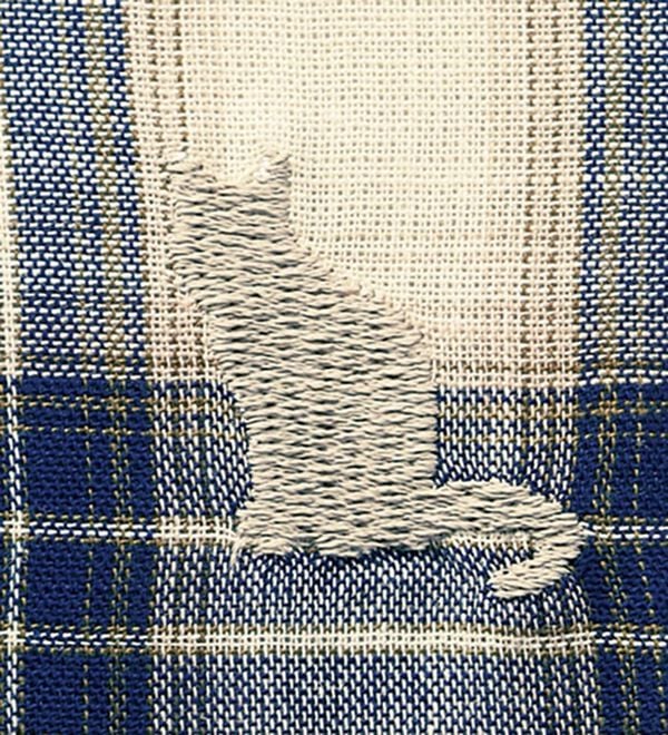 BELLUNA（ベルーナ）の「綿１００％刺しゅうデザインシャツ（シャツ）」｜詳細画像