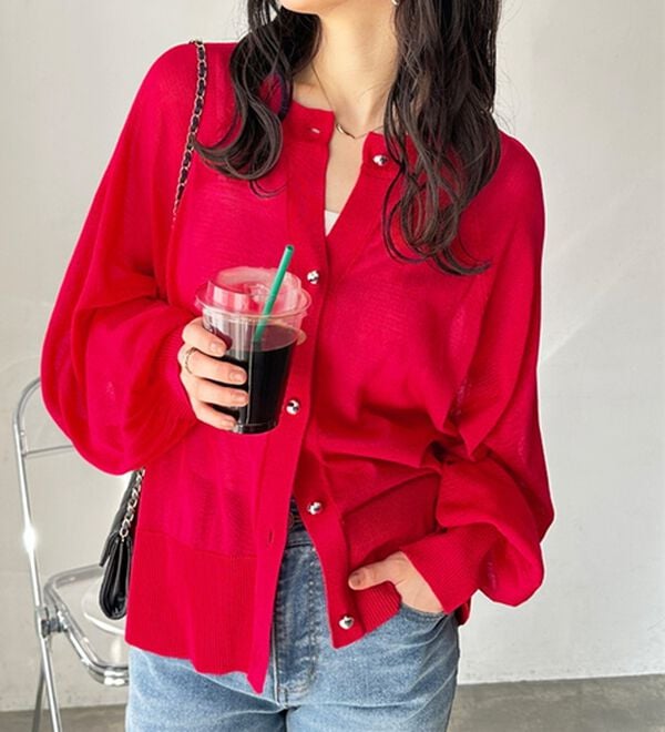 GeeRA（ジーラ）の「ゴールドボタンシアーカーディガン（ニットカーディガン）」｜詳細画像