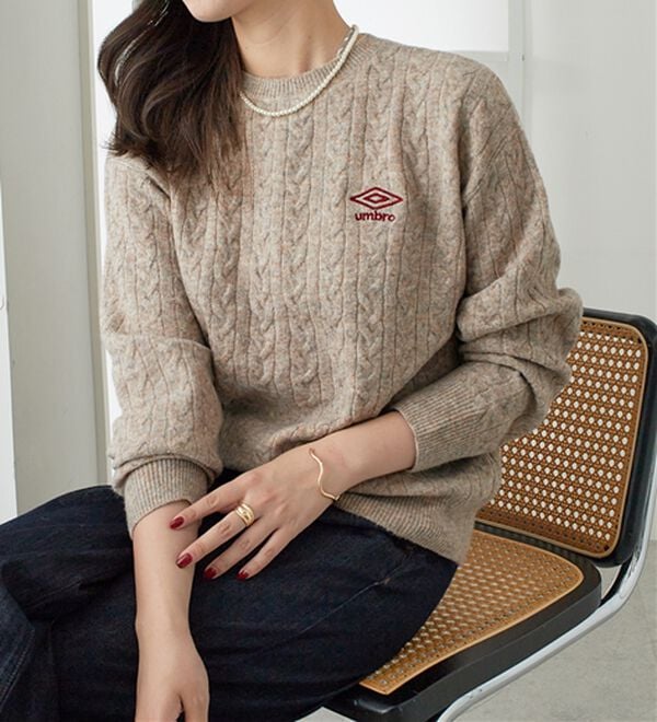alotta（アロッタ）の「【ＵＭＢＲＯ】ミニケーブルニットトップス（ニット・セーター）」｜詳細画像