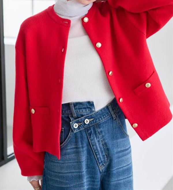 RANAN（ラナン）の「【4つの機能付き】洗える！ゴールド調ボタンニットカーディガン（ニットカーディガン）」｜詳細画像