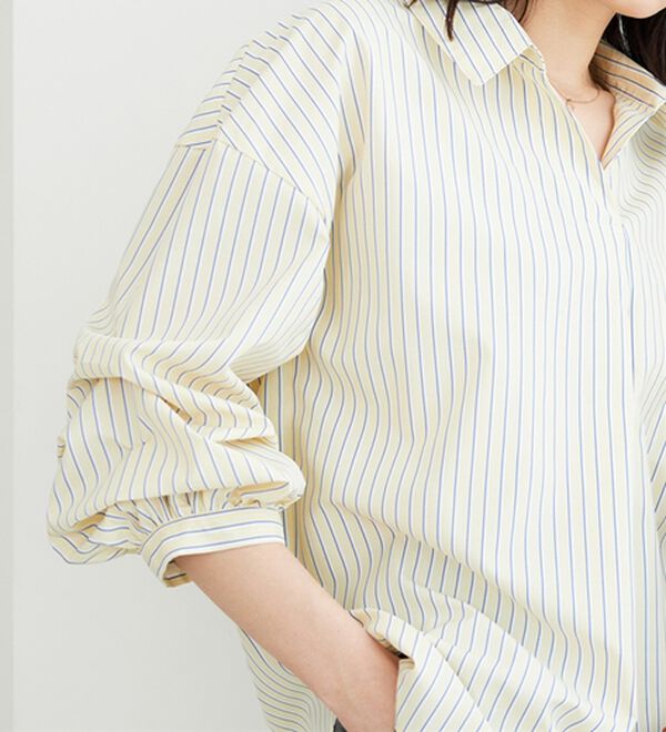 BELLUNA（ベルーナ）の「袖タックデザインスキッパーシャツ（シャツ）」｜詳細画像