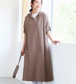 Viola e Viola（ヴィオラ エ ヴィオラ）の「綿１００％スキッパーパーカーワンピース（チュニックワンピース）」｜詳細画像