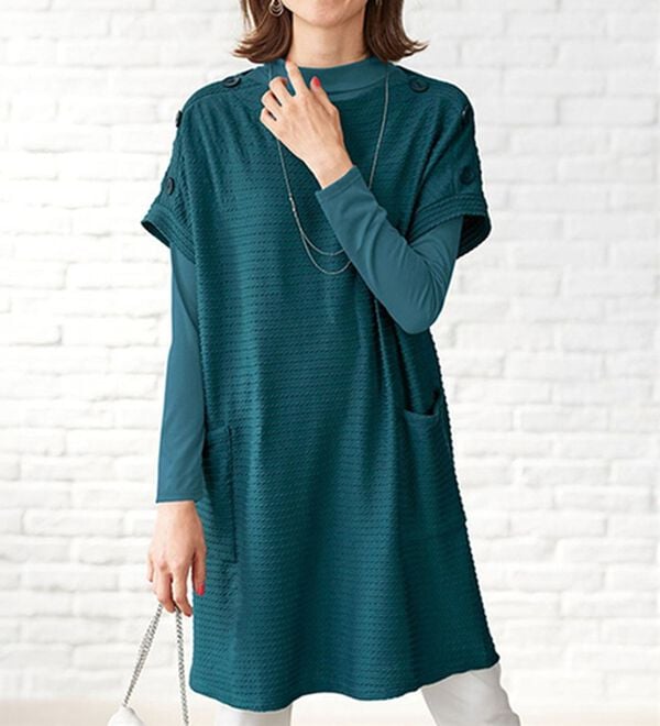 BELLUNA（ベルーナ）の「ケーブルジャカードボタン使いチュニックアンサンブル（アンサンブル）」｜ターコイズ