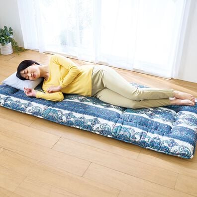 「しっかり固わた入り！コンパクト敷布団（敷布団）」