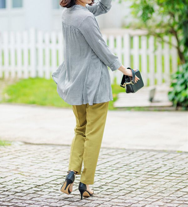 BELLUNA（ベルーナ）の「スラブ素材ドレープシャツチュニック（チュニック）」｜詳細画像